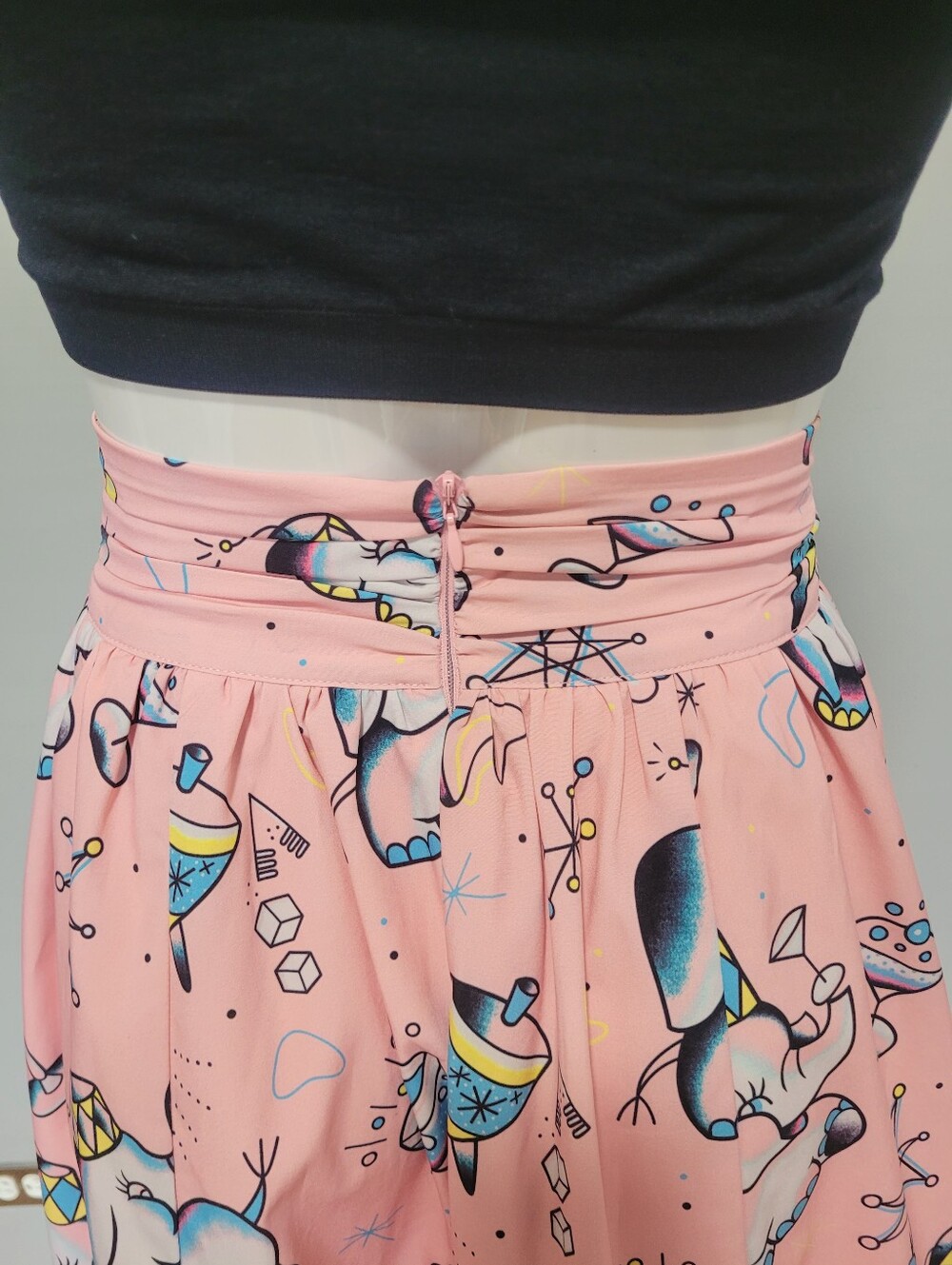 Sourpuss Tipsy Elephant Swing Skirt, Size M - Picture 5 of 9